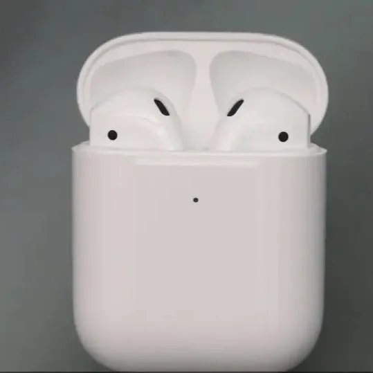 AirPods with Charging Case - high-quality audio and voice