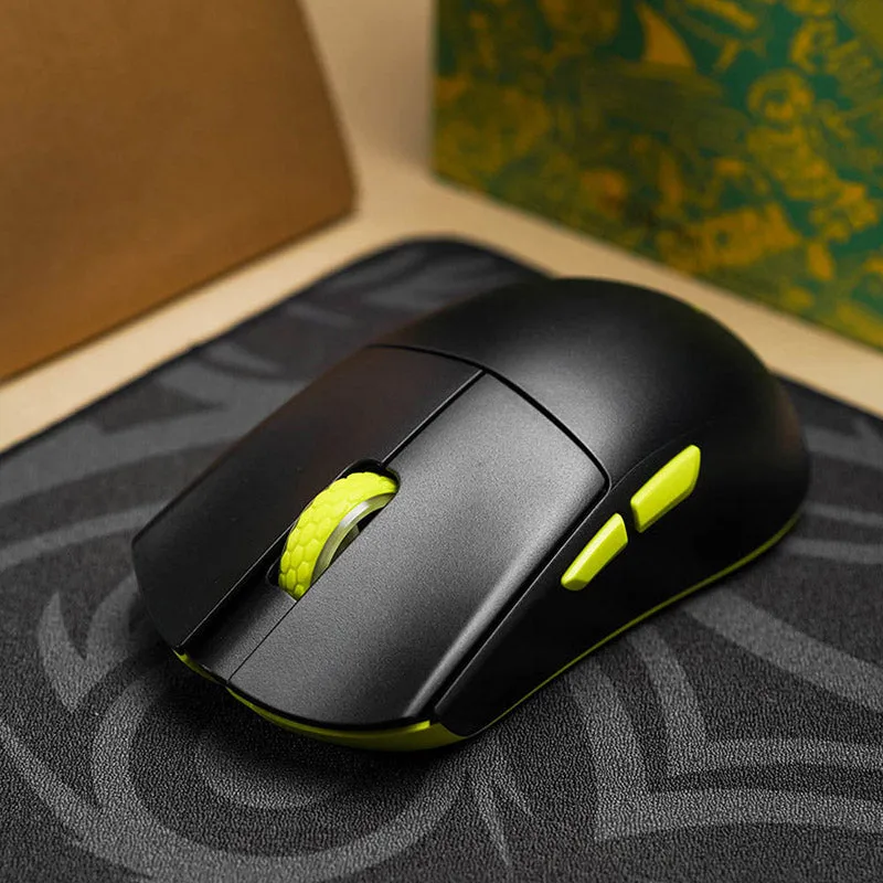 Darmoshark M3S Three-mode Gaming Mouse for Small Hands