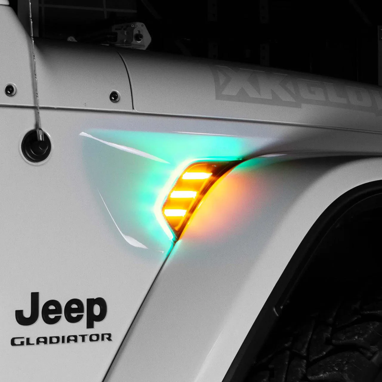 XKGlow RGB   Amber Fender Vent Jeep Wrangler JL/ Gladiator JT w/ Turn Signal Running Light / XKChrome Smartphone App